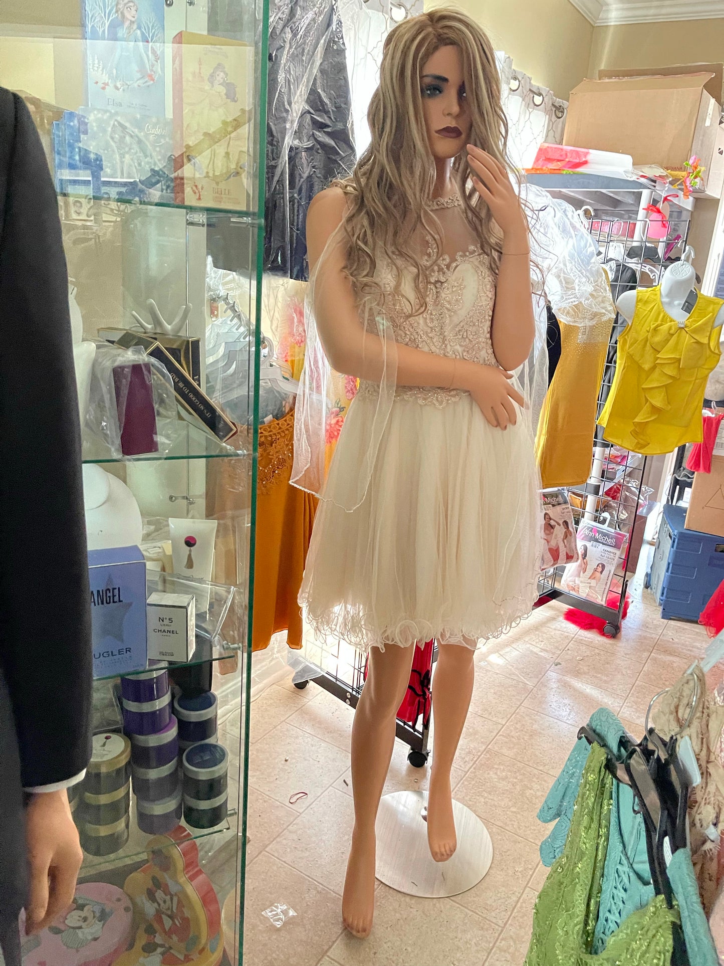 Vestido color champagne